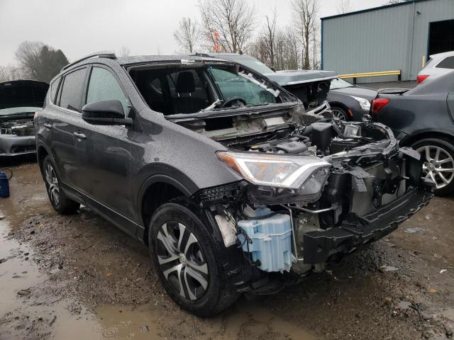 TOYOTA RAV4 LE 2017 2t3bfrev2hw596736