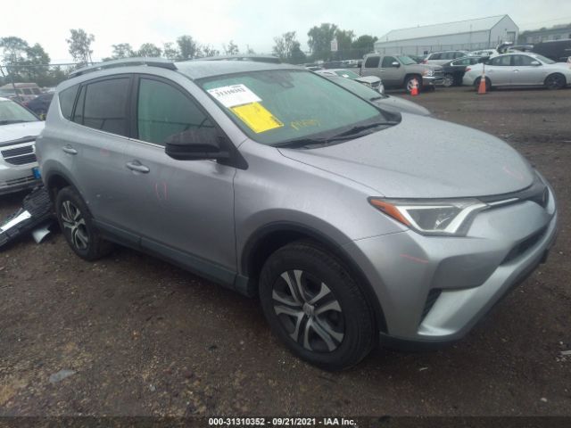 TOYOTA RAV4 2017 2t3bfrev2hw666445