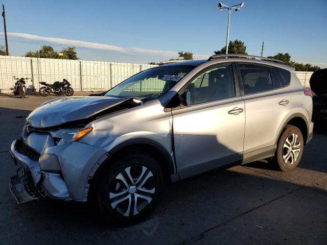 TOYOTA RAV4 LE 2017 2t3bfrev2hw678594