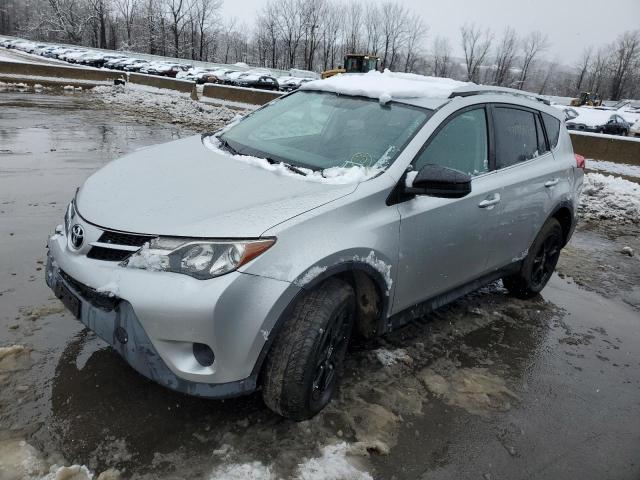 TOYOTA RAV4 LE 2015 2t3bfrev3fw307571