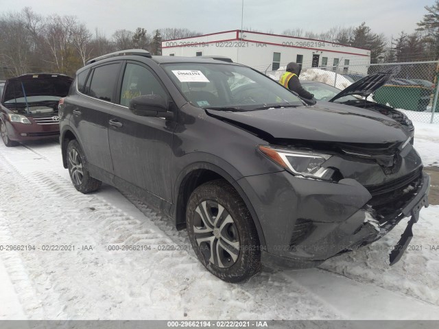 TOYOTA RAV4 2017 2t3bfrev3hw584580