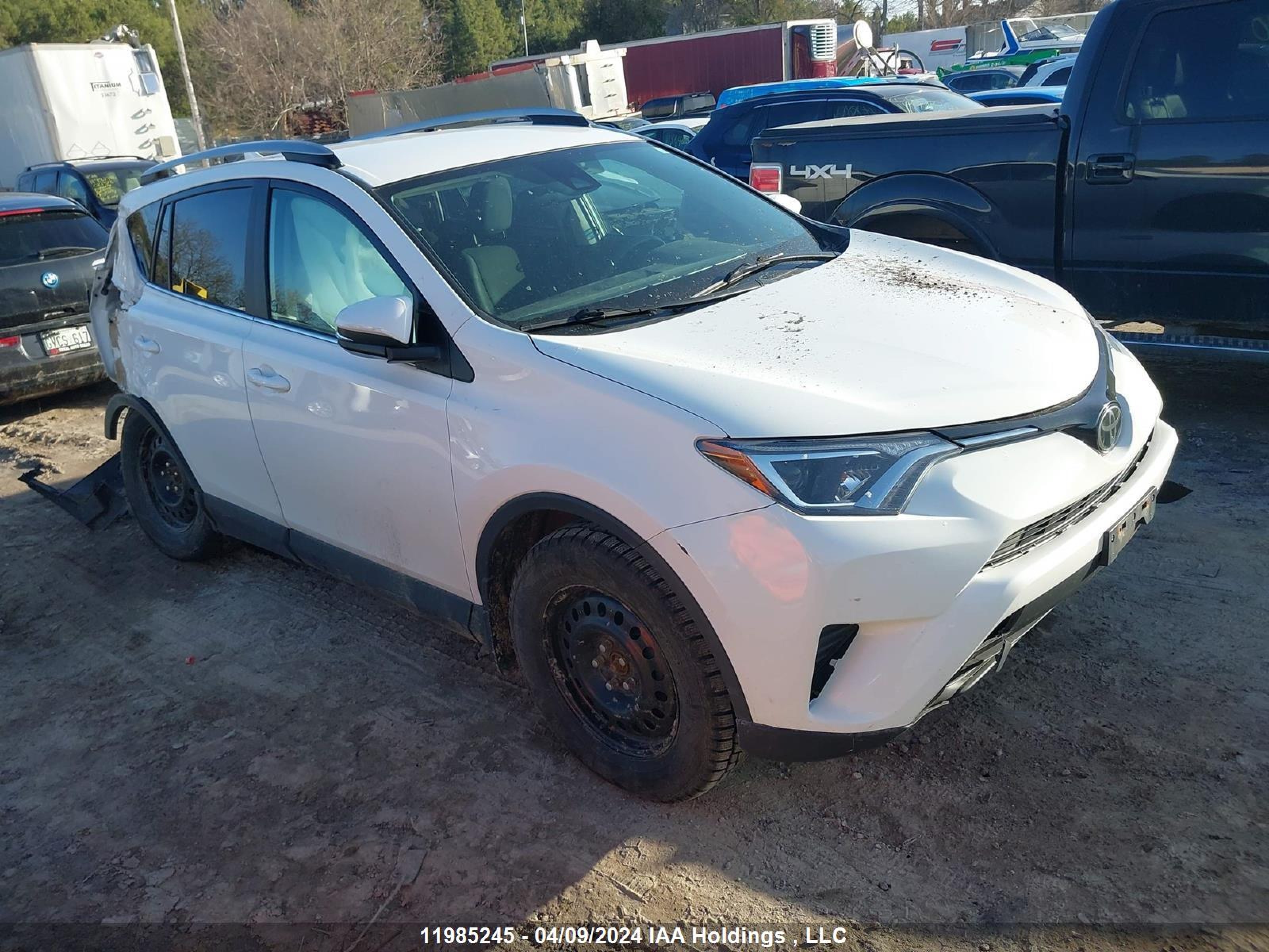 TOYOTA RAV 4 2018 2t3bfrev3jw808002