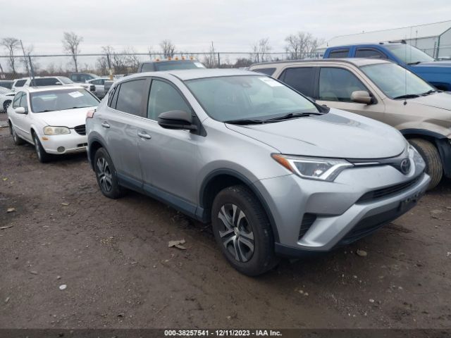 TOYOTA RAV4 2018 2t3bfrev3jw812678