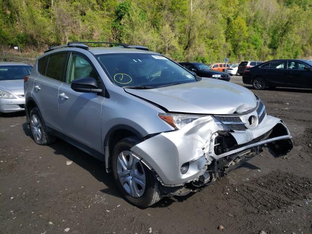 TOYOTA RAV4 LE 2015 2t3bfrev4fw245632