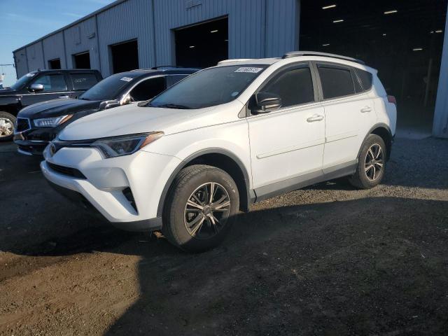 TOYOTA RAV4 LE 2017 2t3bfrev4hw612225