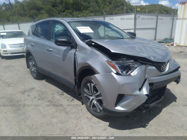 TOYOTA RAV4 2017 2t3bfrev4hw687121