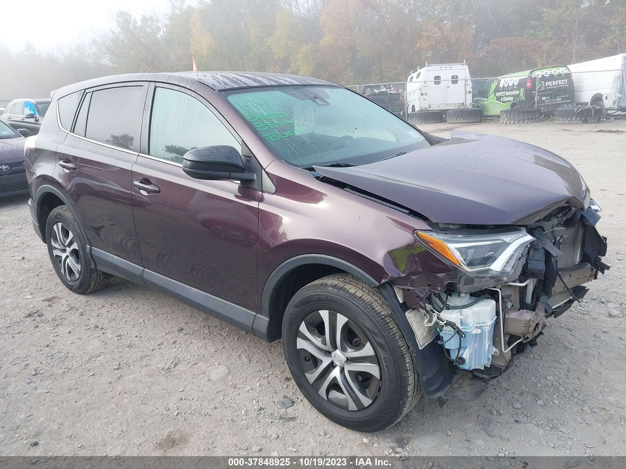 TOYOTA RAV 4 2018 2t3bfrev4jw713478