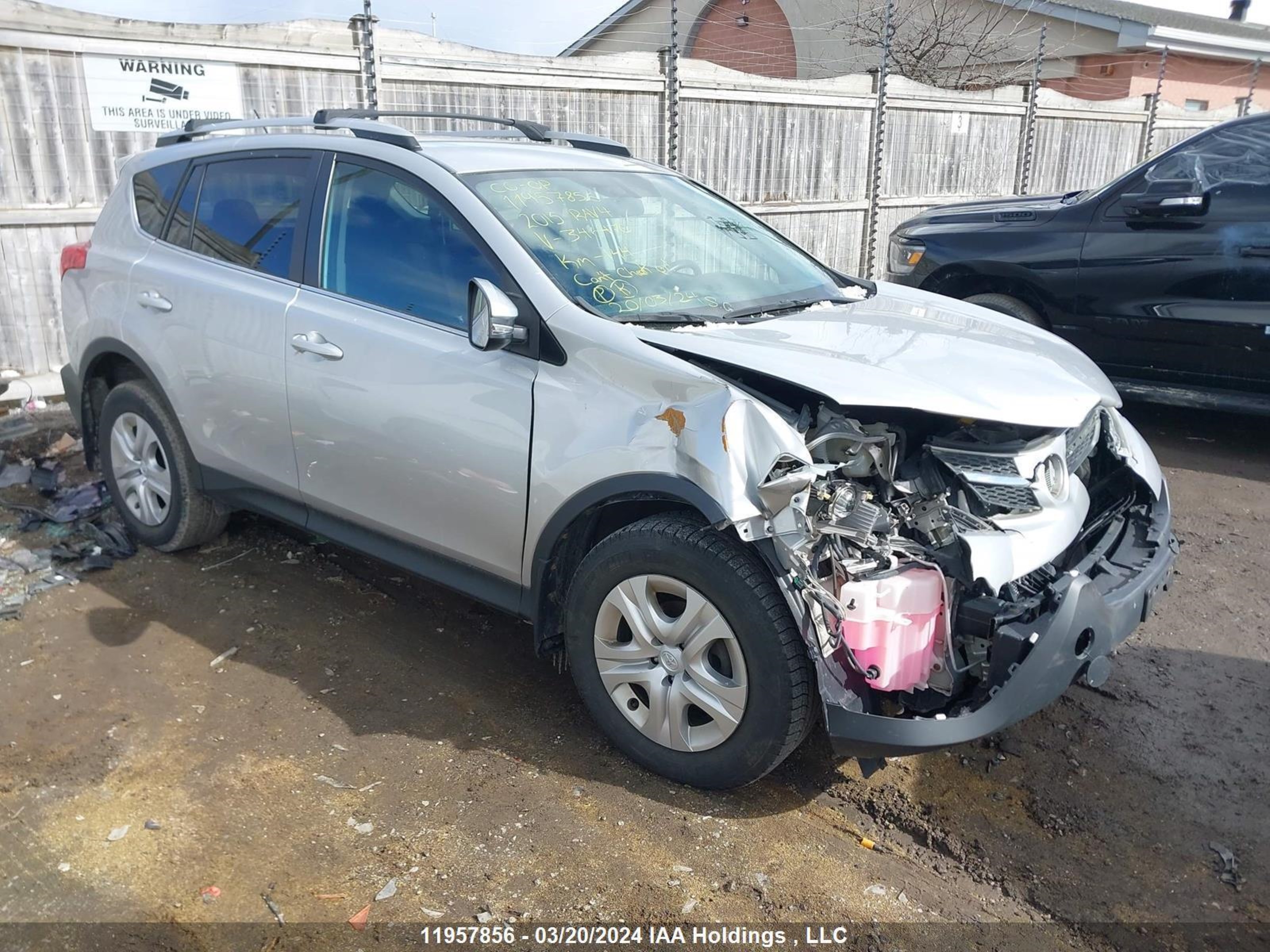 TOYOTA RAV 4 2015 2t3bfrev5fw346470