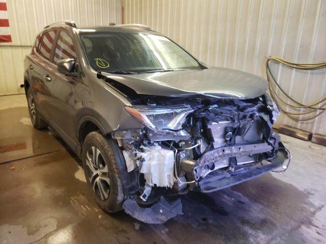 TOYOTA RAV4 LE 2017 2t3bfrev5hw597556