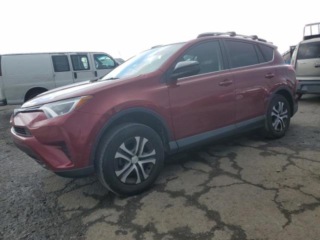 TOYOTA RAV4 LE 2018 2t3bfrev5jw749745