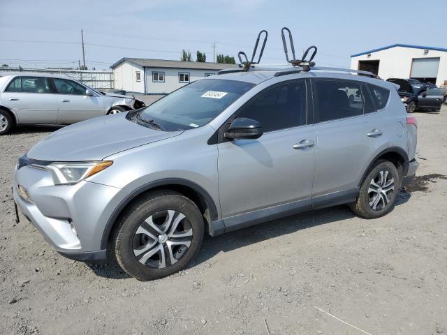 TOYOTA RAV4 LE 2017 2t3bfrev6hw639989