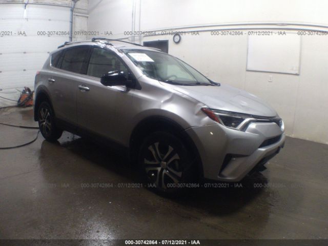 TOYOTA RAV4 2017 2t3bfrev6hw662043