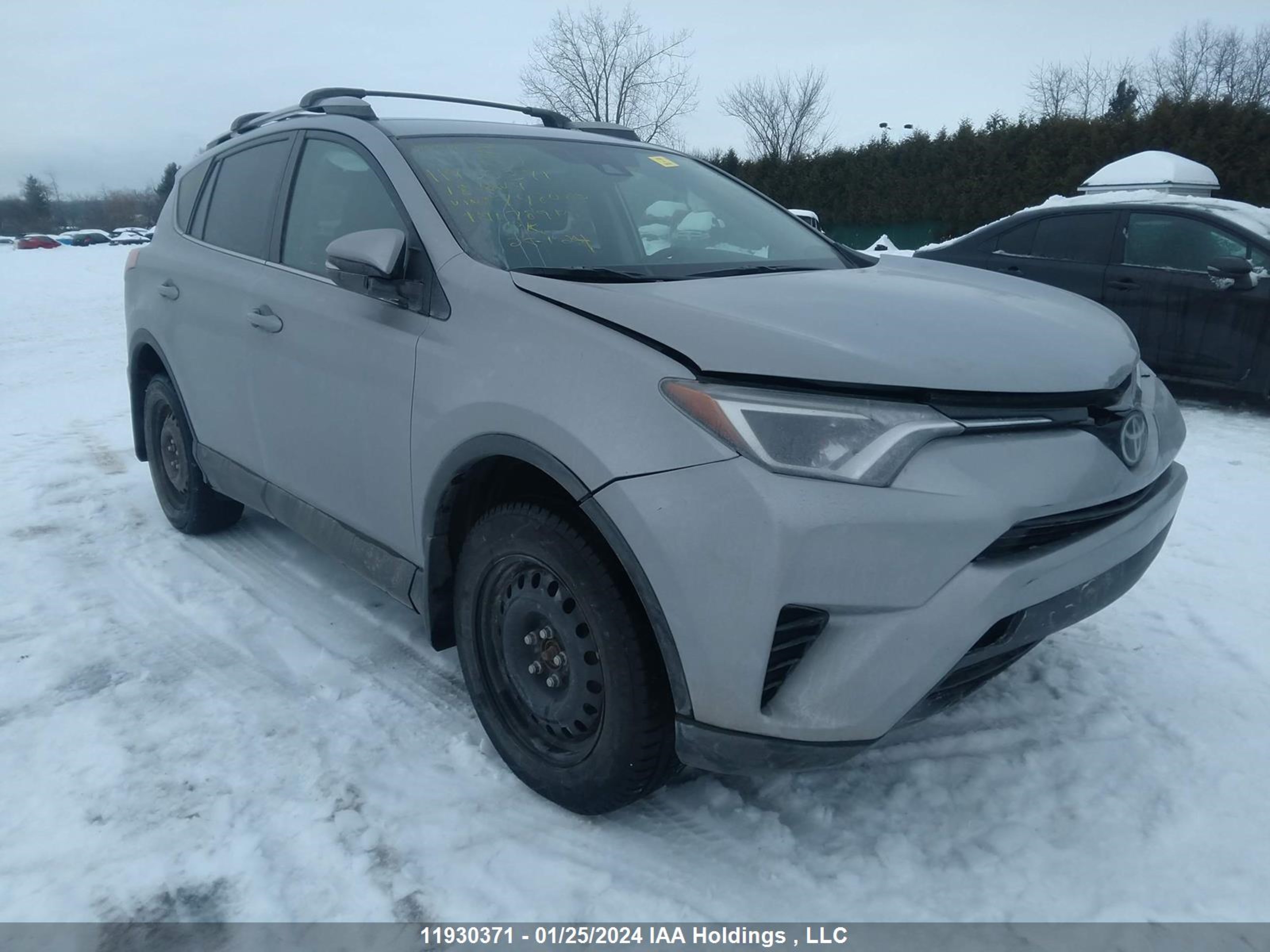 TOYOTA RAV 4 2018 2t3bfrev6jw748085