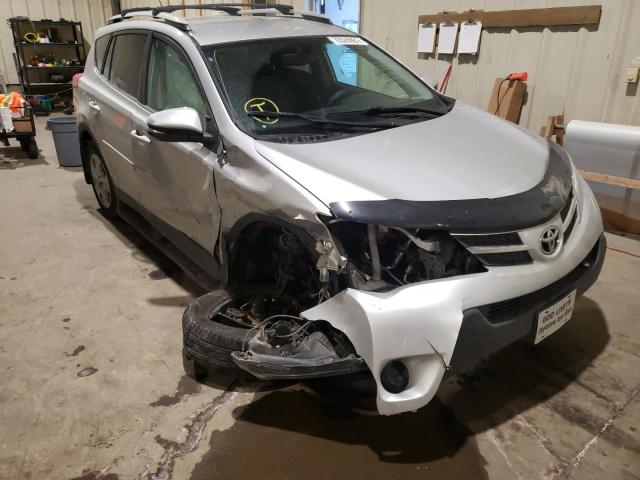 TOYOTA RAV4 LE 2015 2t3bfrev7fw273683