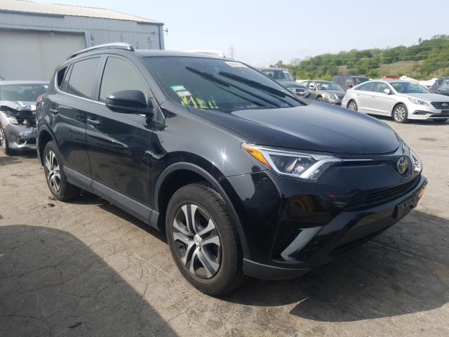 TOYOTA RAV4 LE 2017 2t3bfrev7hw571282