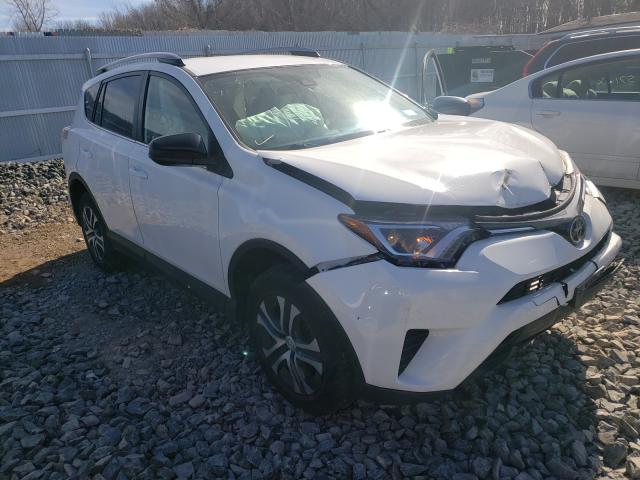 TOYOTA RAV4 LE 2017 2t3bfrev7hw592410