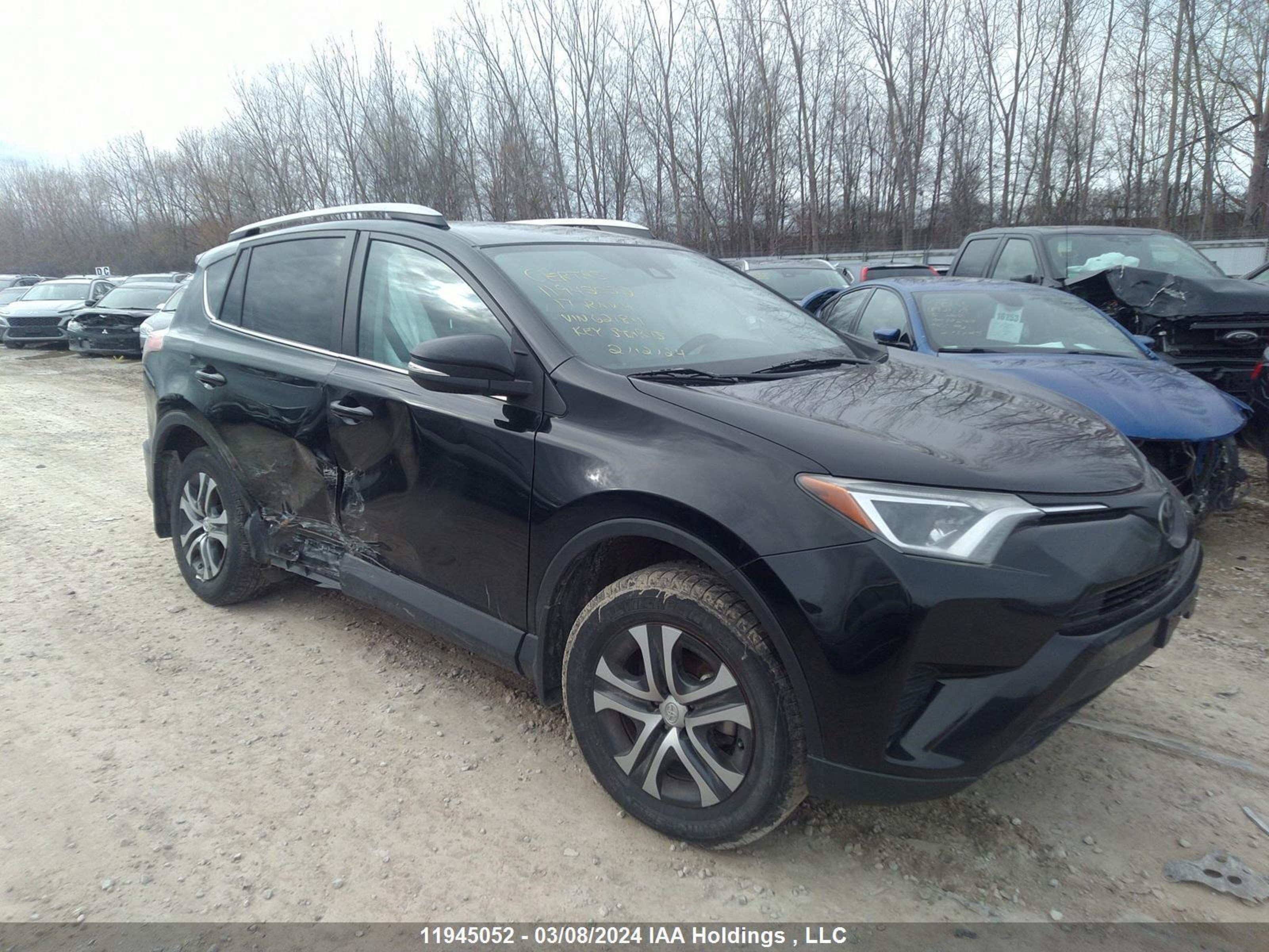 TOYOTA RAV 4 2017 2t3bfrev7hw621811