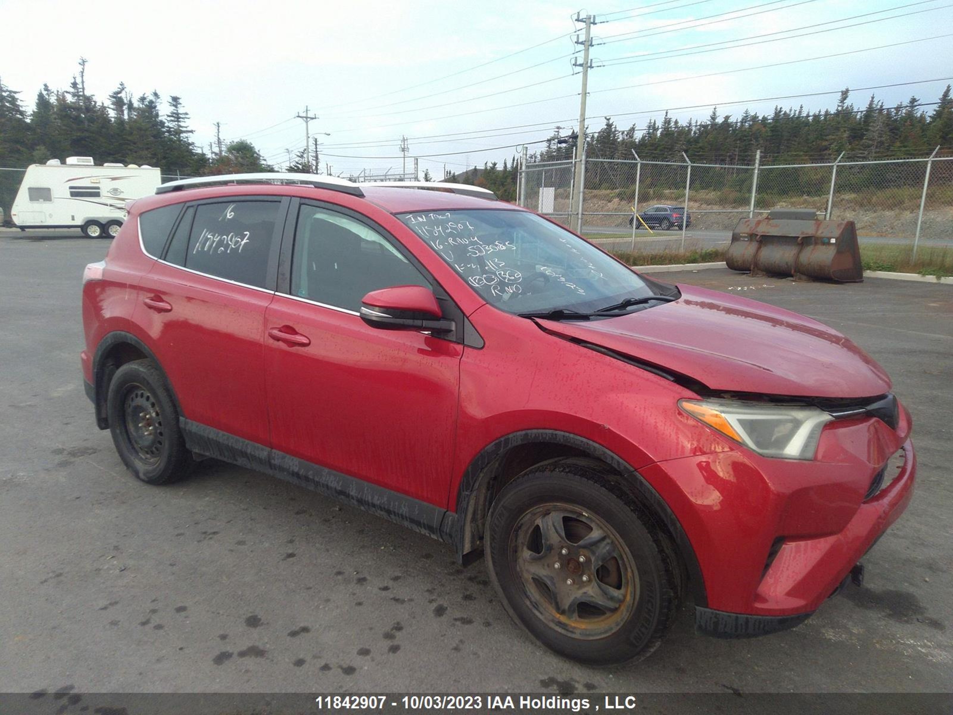 TOYOTA RAV 4 2016 2t3bfrev9gw523085