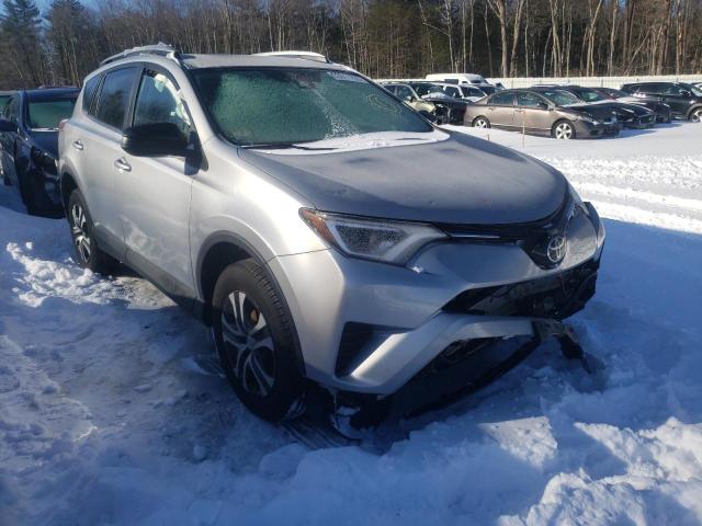 TOYOTA RAV4 LE 2017 2t3bfrev9hw580260