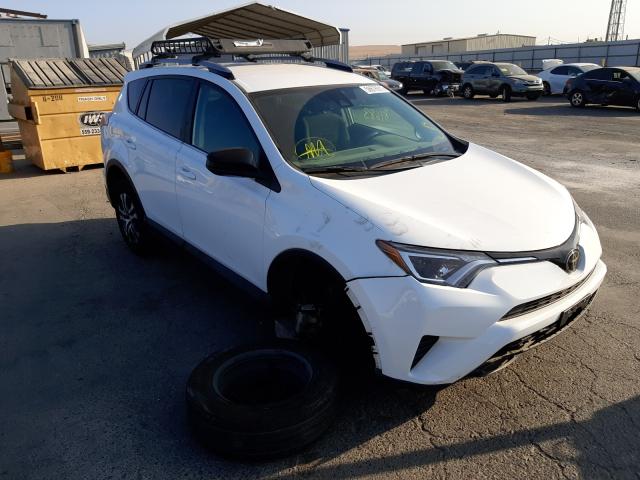 TOYOTA RAV4 LE 2017 2t3bfrev9hw601155