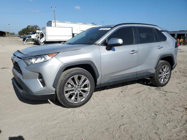 TOYOTA RAV4 XLE P 2019 2t3c1rfv1kw044010