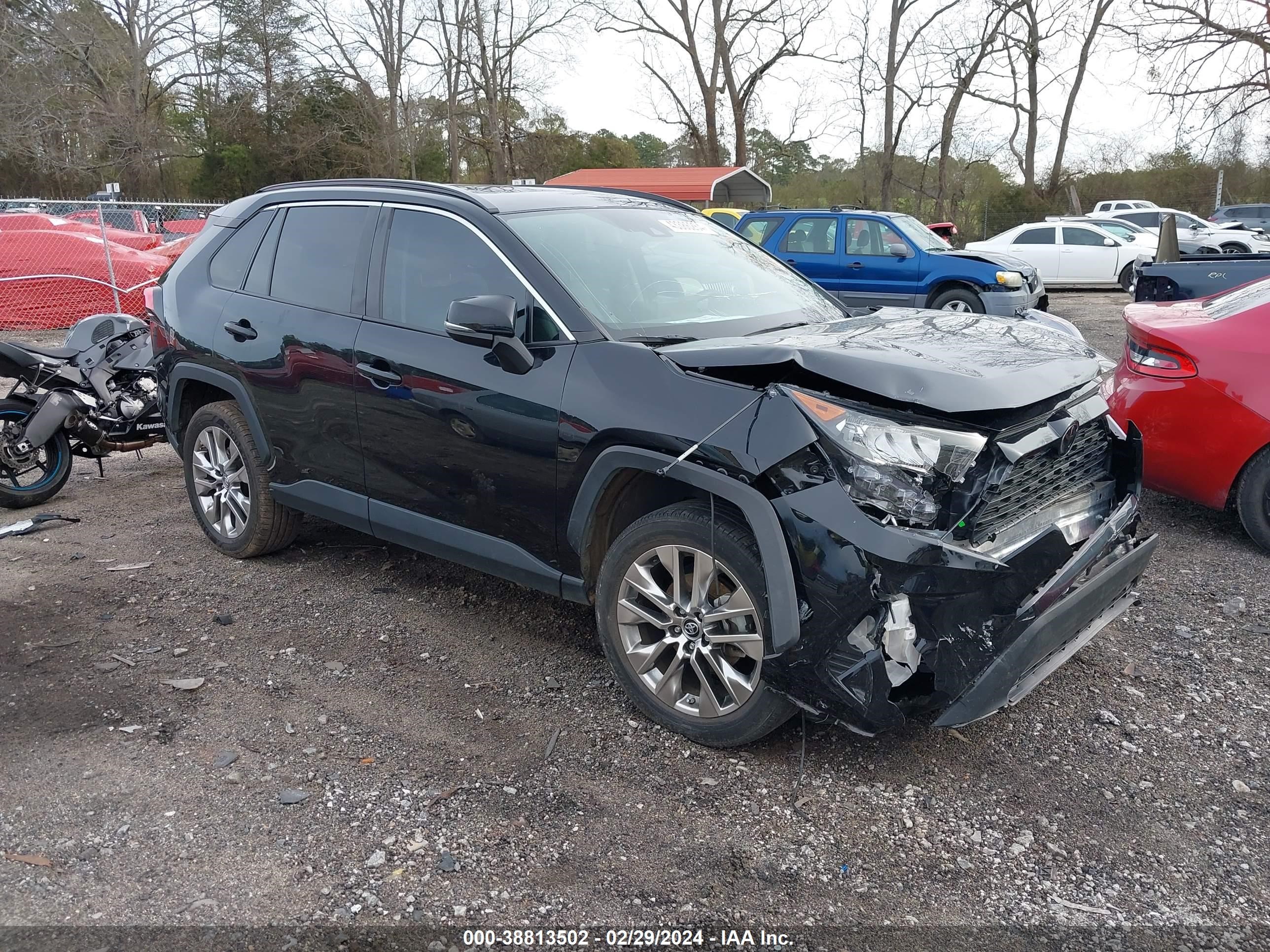 TOYOTA RAV 4 2019 2t3c1rfv3kw022798