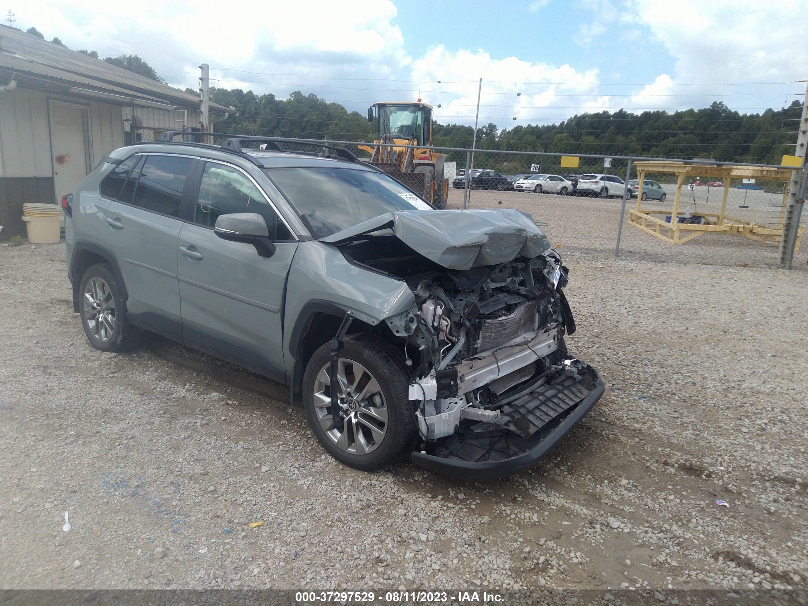 TOYOTA RAV 4 2021 2t3c1rfv4mw180201