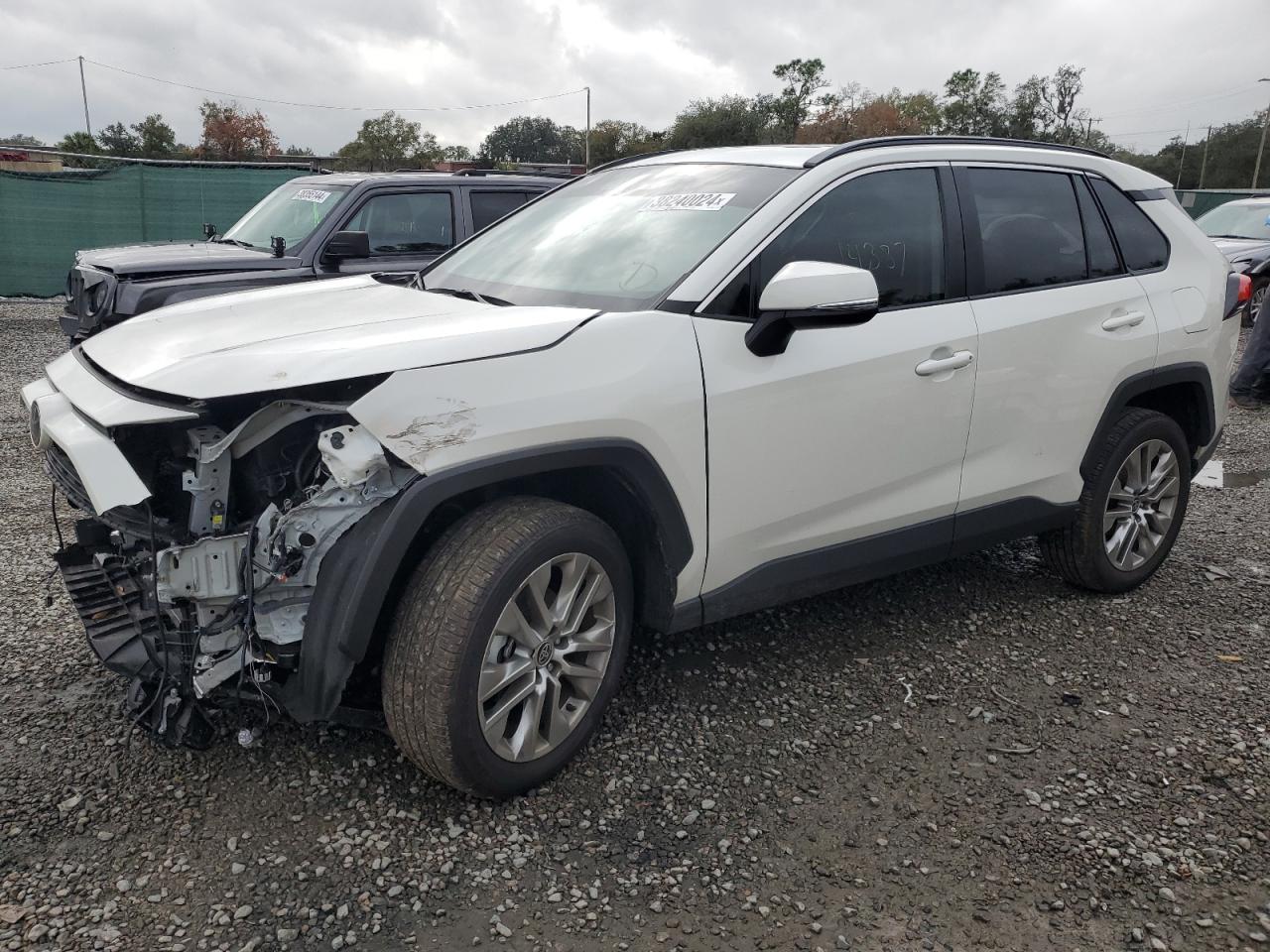 TOYOTA RAV 4 2022 2t3c1rfv5nw232100