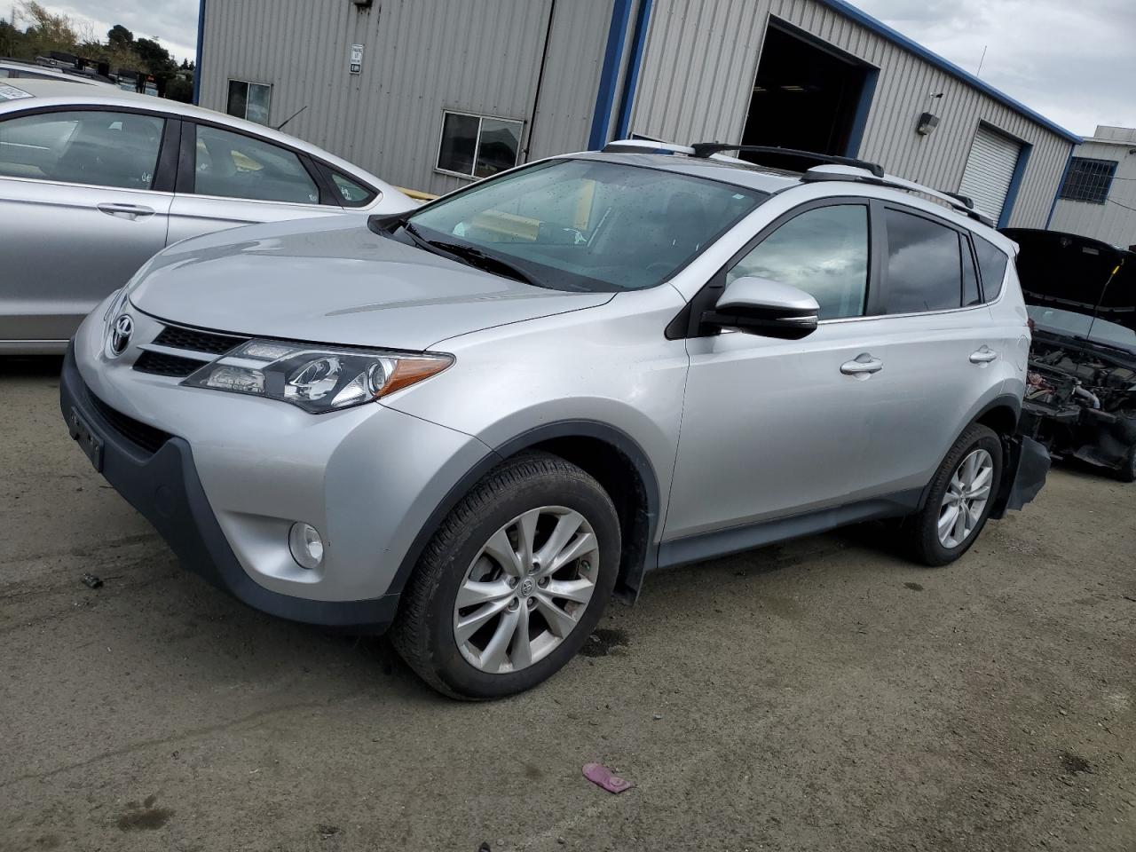 TOYOTA RAV 4 2014 2t3dfrev0ew153456