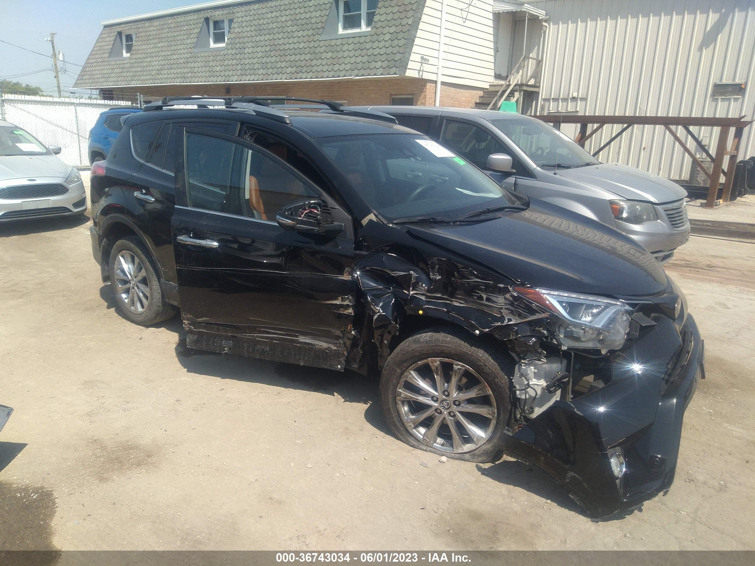 TOYOTA RAV 4 2017 2t3dfrev0hw647157