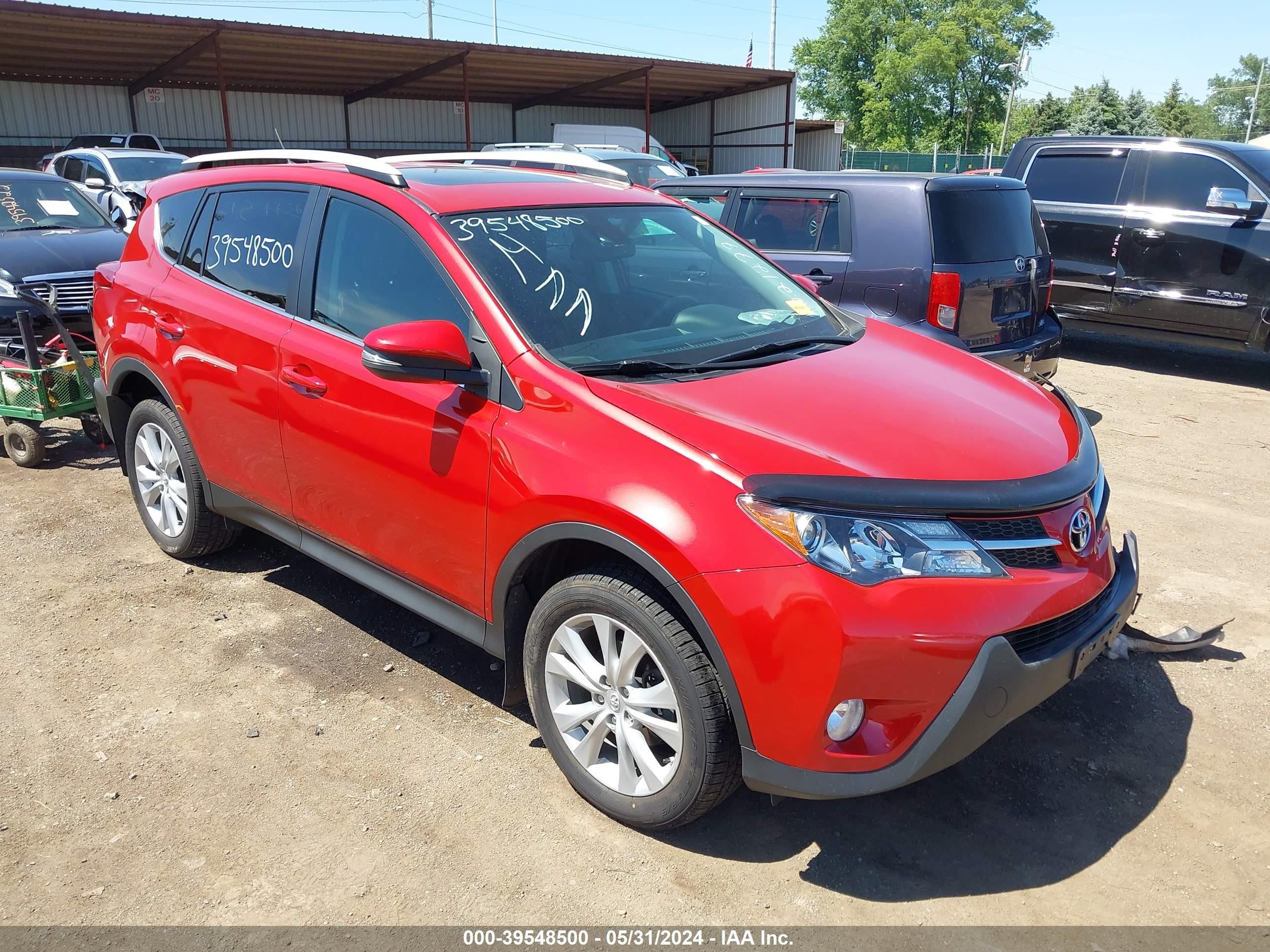 TOYOTA RAV 4 2014 2t3dfrev1ew221277