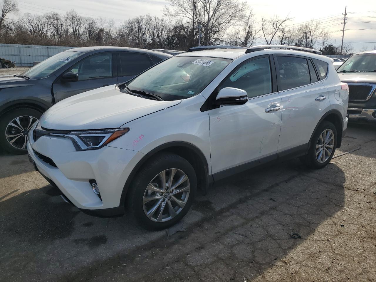 TOYOTA RAV 4 2018 2t3dfrev1jw783433