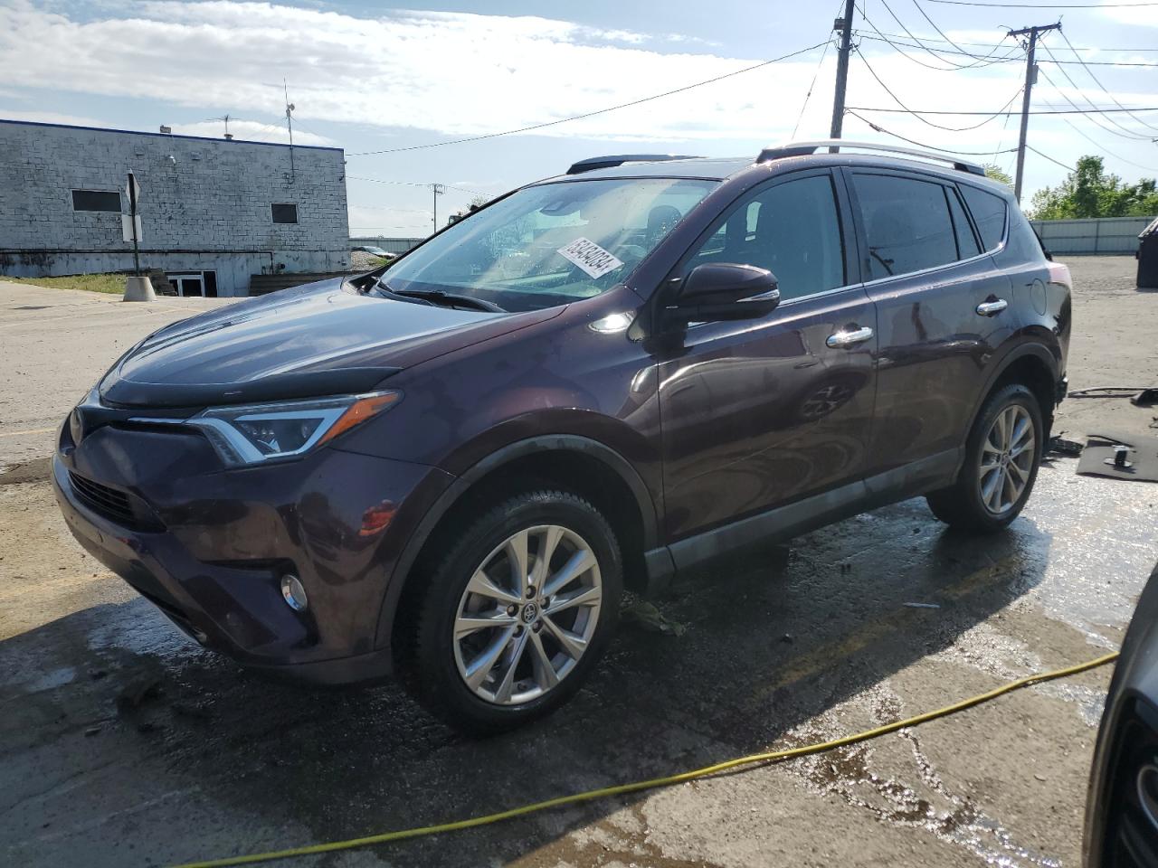 TOYOTA RAV 4 2017 2t3dfrev2hw545391