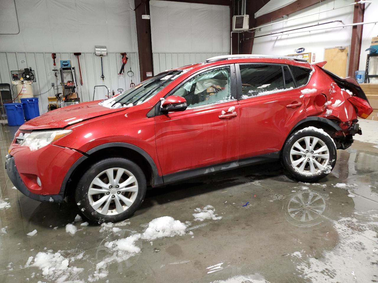 TOYOTA RAV 4 2015 2t3dfrev4fw312495