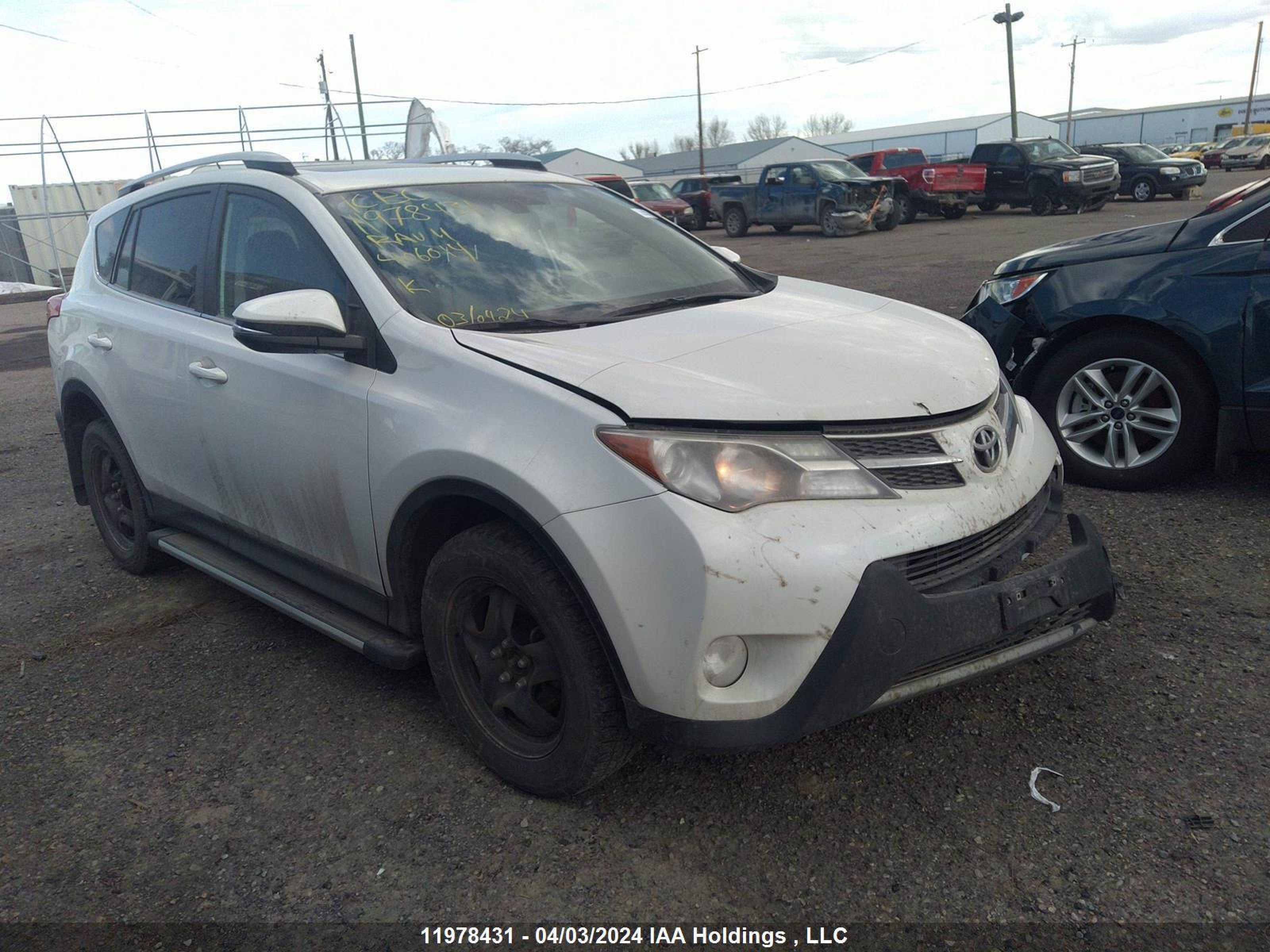 TOYOTA RAV 4 2015 2t3dfrev5fw406014