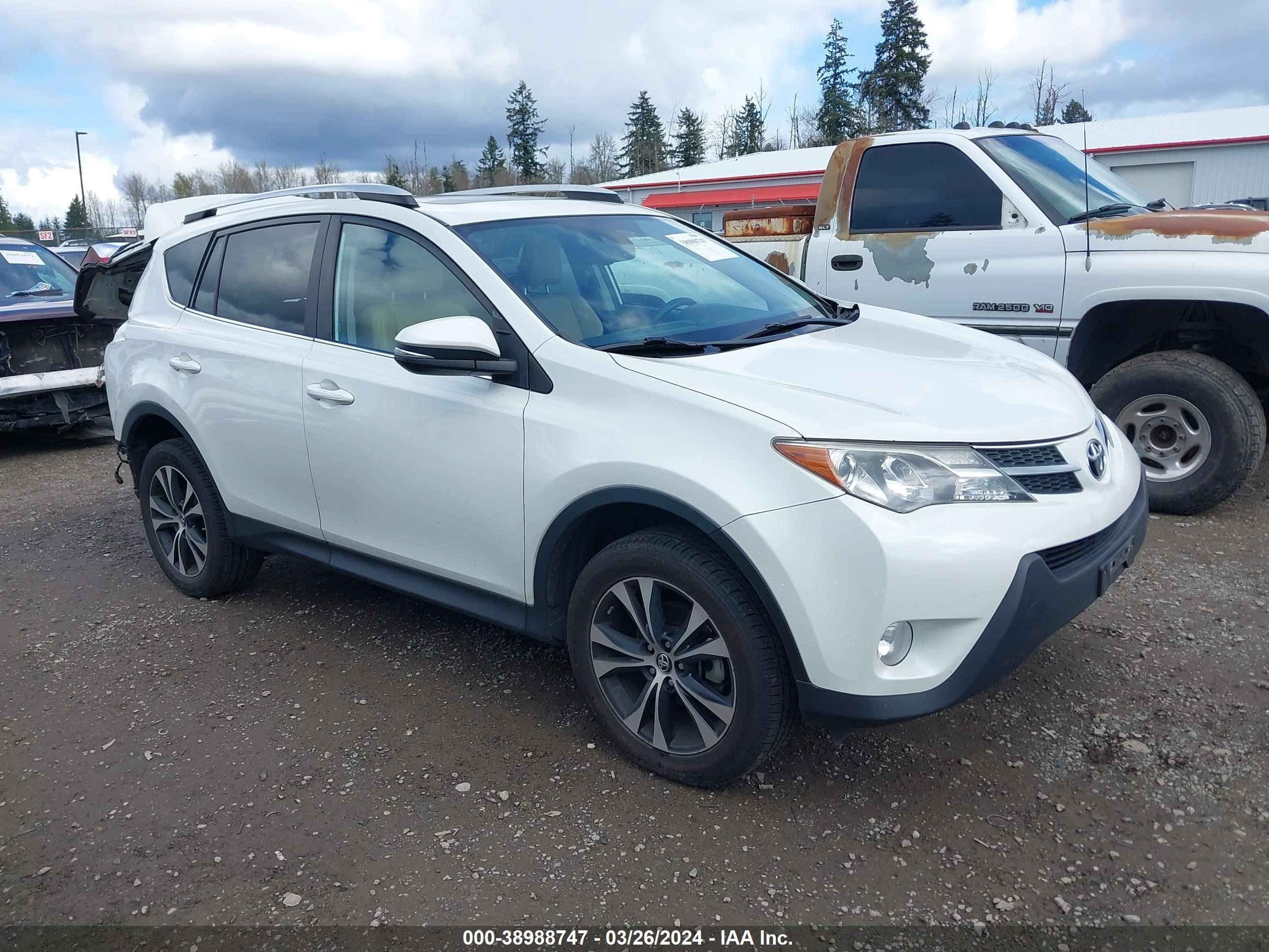 TOYOTA RAV 4 2015 2t3dfrev6fw289821