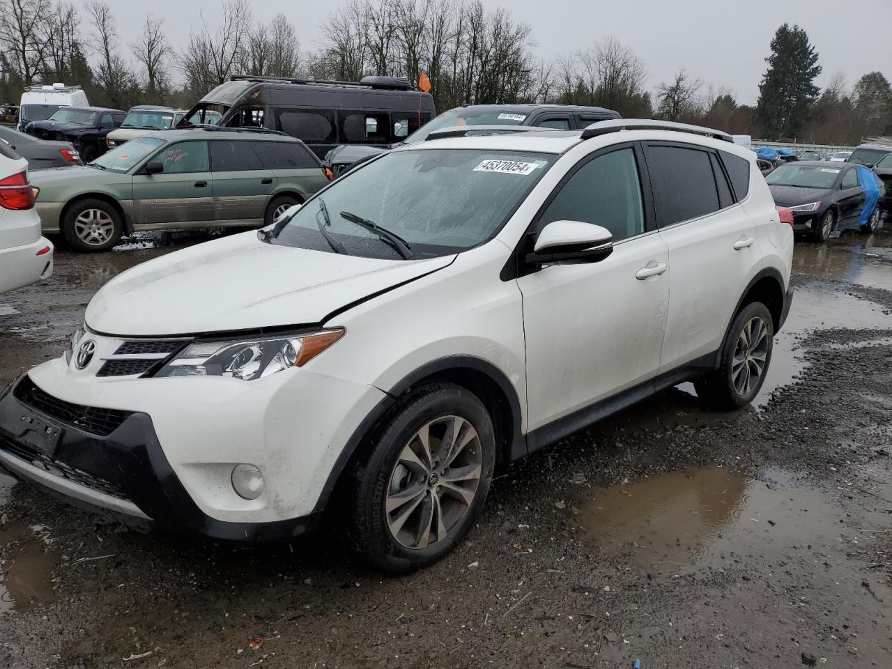 TOYOTA RAV 4 2015 2t3dfrev6fw346275