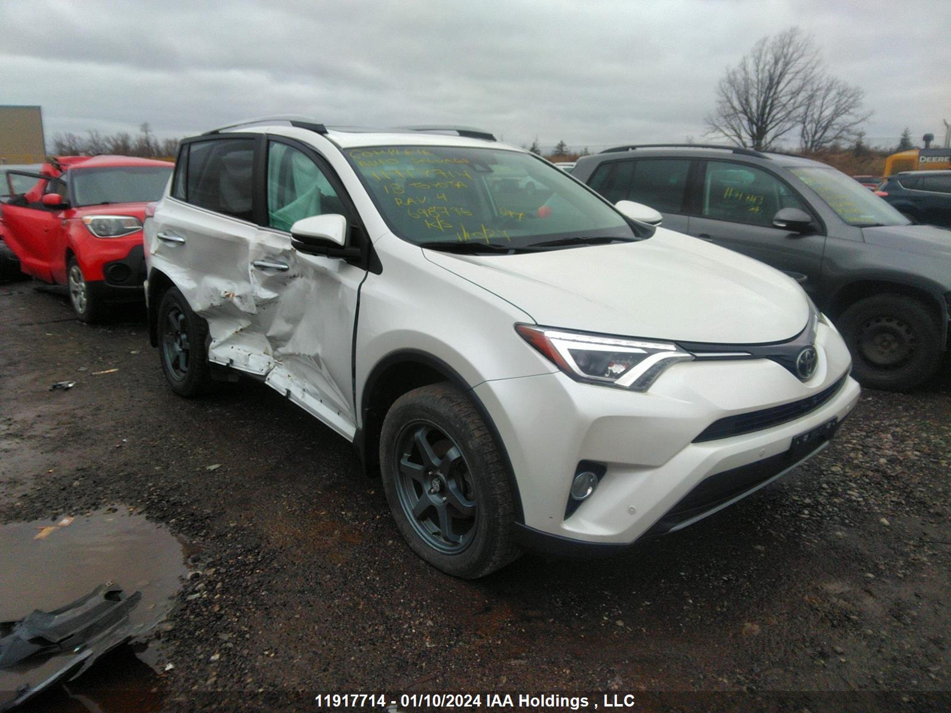 TOYOTA RAV 4 2018 2t3dfrev6jw698796