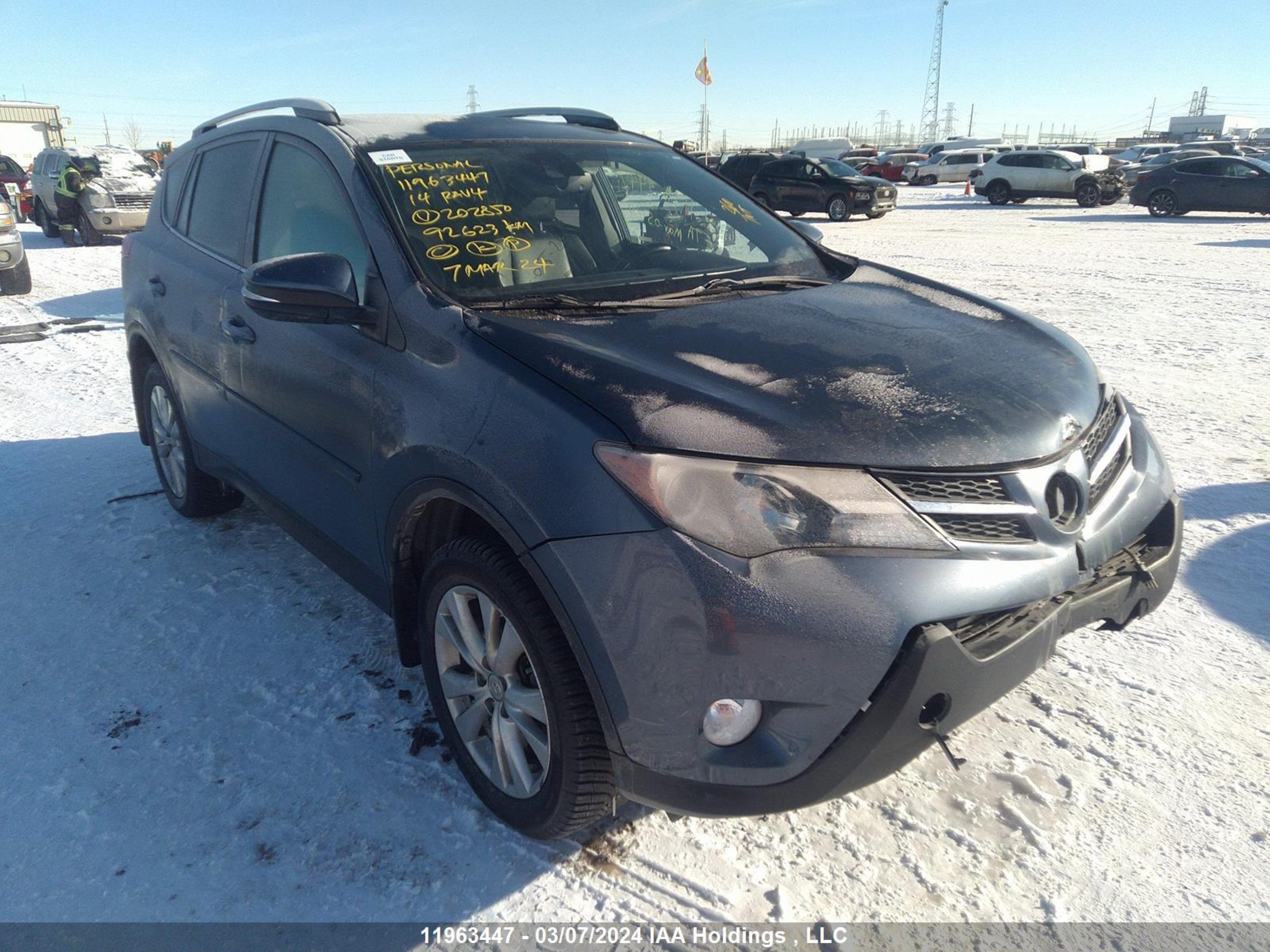 TOYOTA RAV 4 2014 2t3dfrev9ew202850