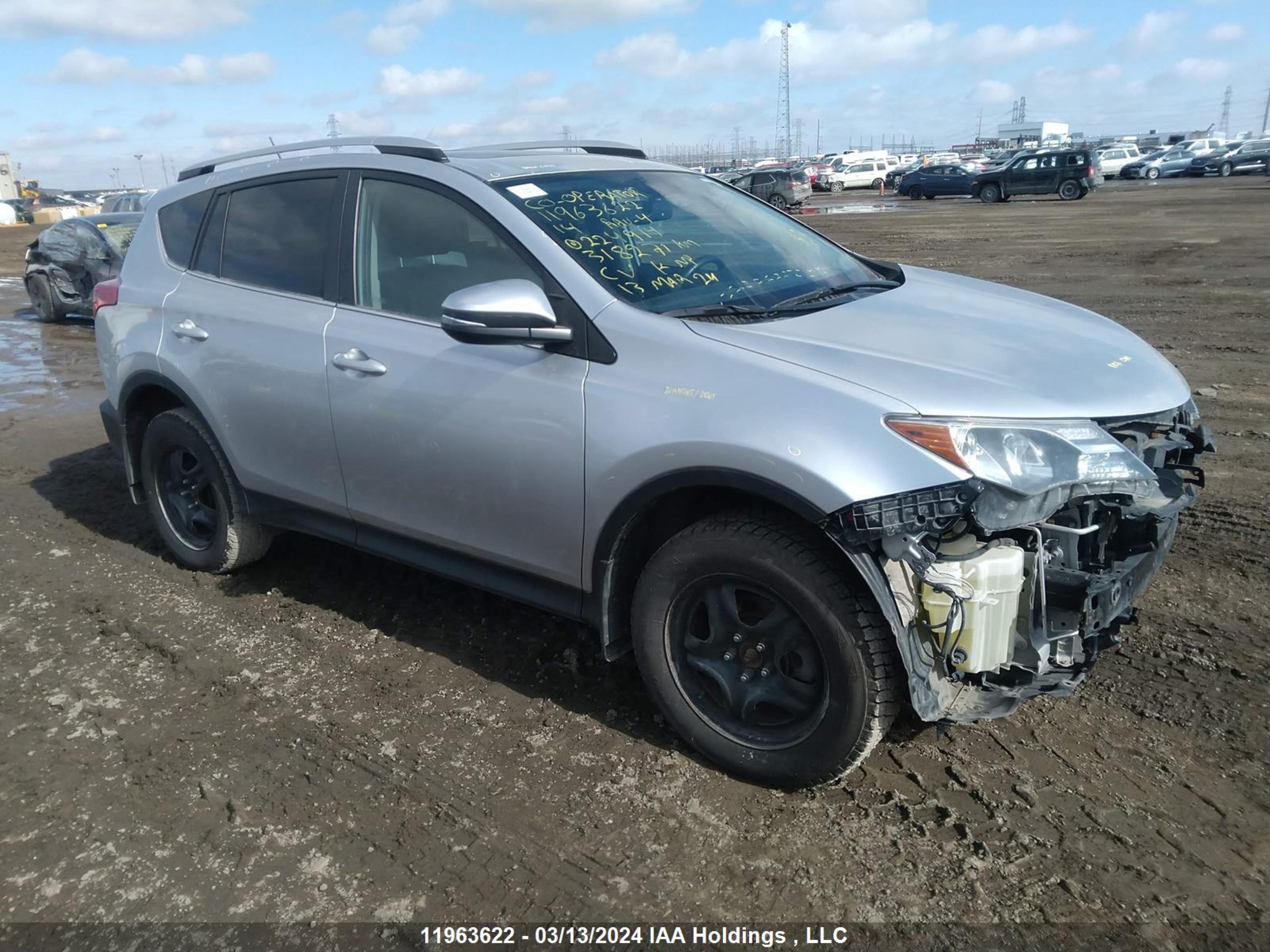 TOYOTA RAV 4 2014 2t3dfrev9ew224914