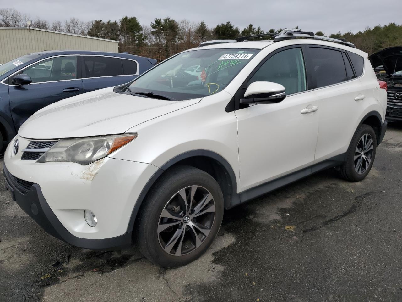 TOYOTA RAV 4 2015 2t3dfrev9fw259731