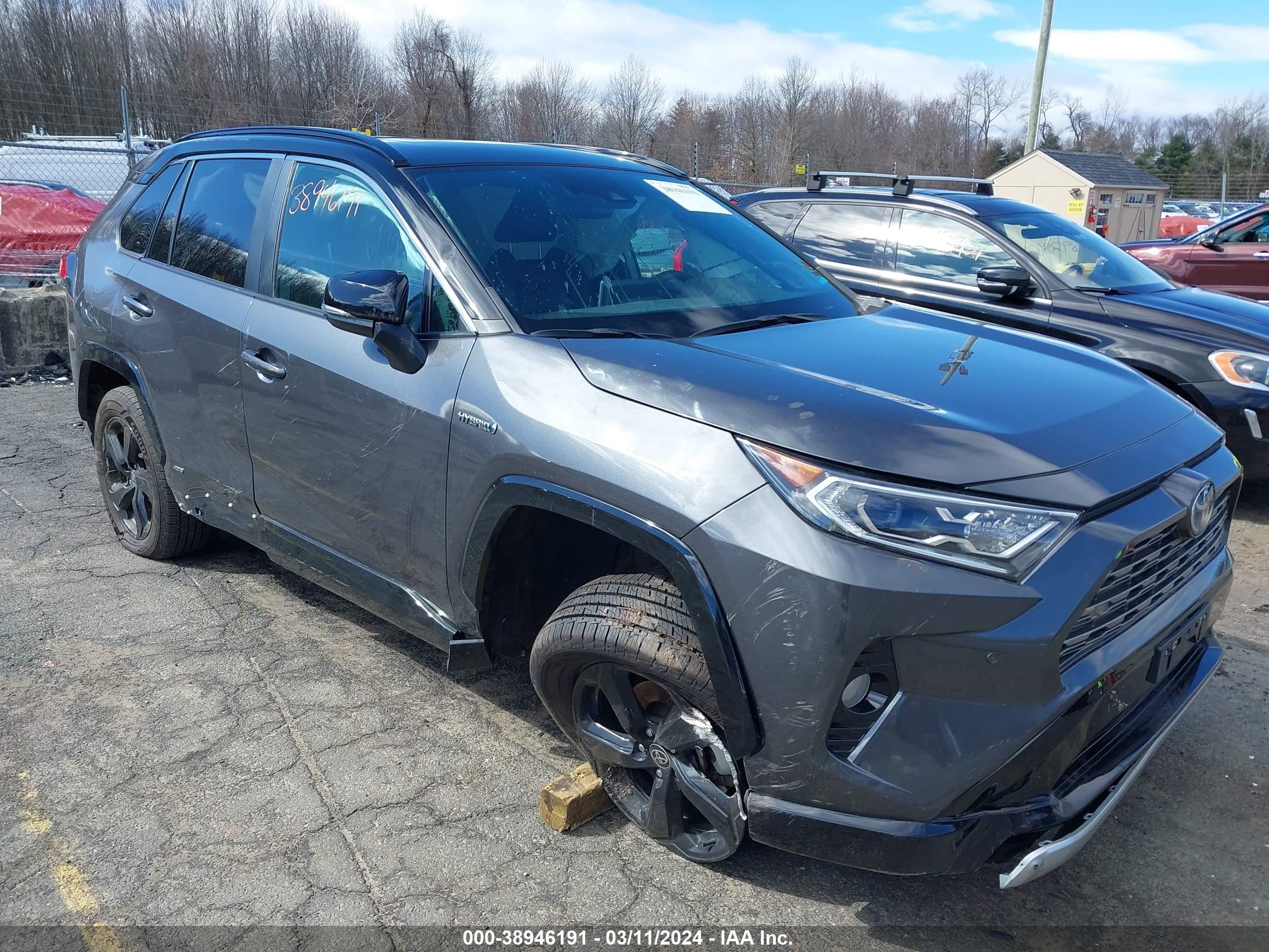 TOYOTA RAV 4 2021 2t3e6rfv1mw026779