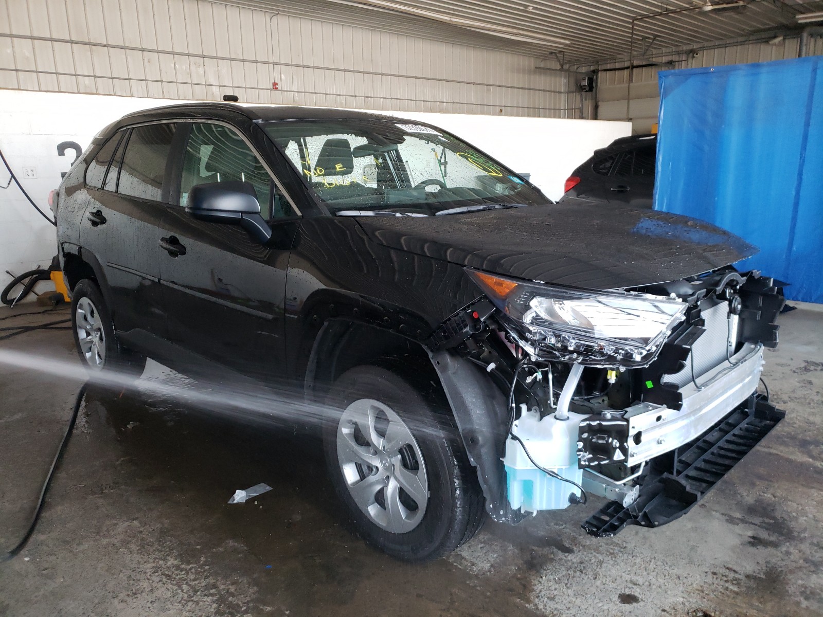 TOYOTA RAV4 LE 2021 2t3f1rfv2mc141105