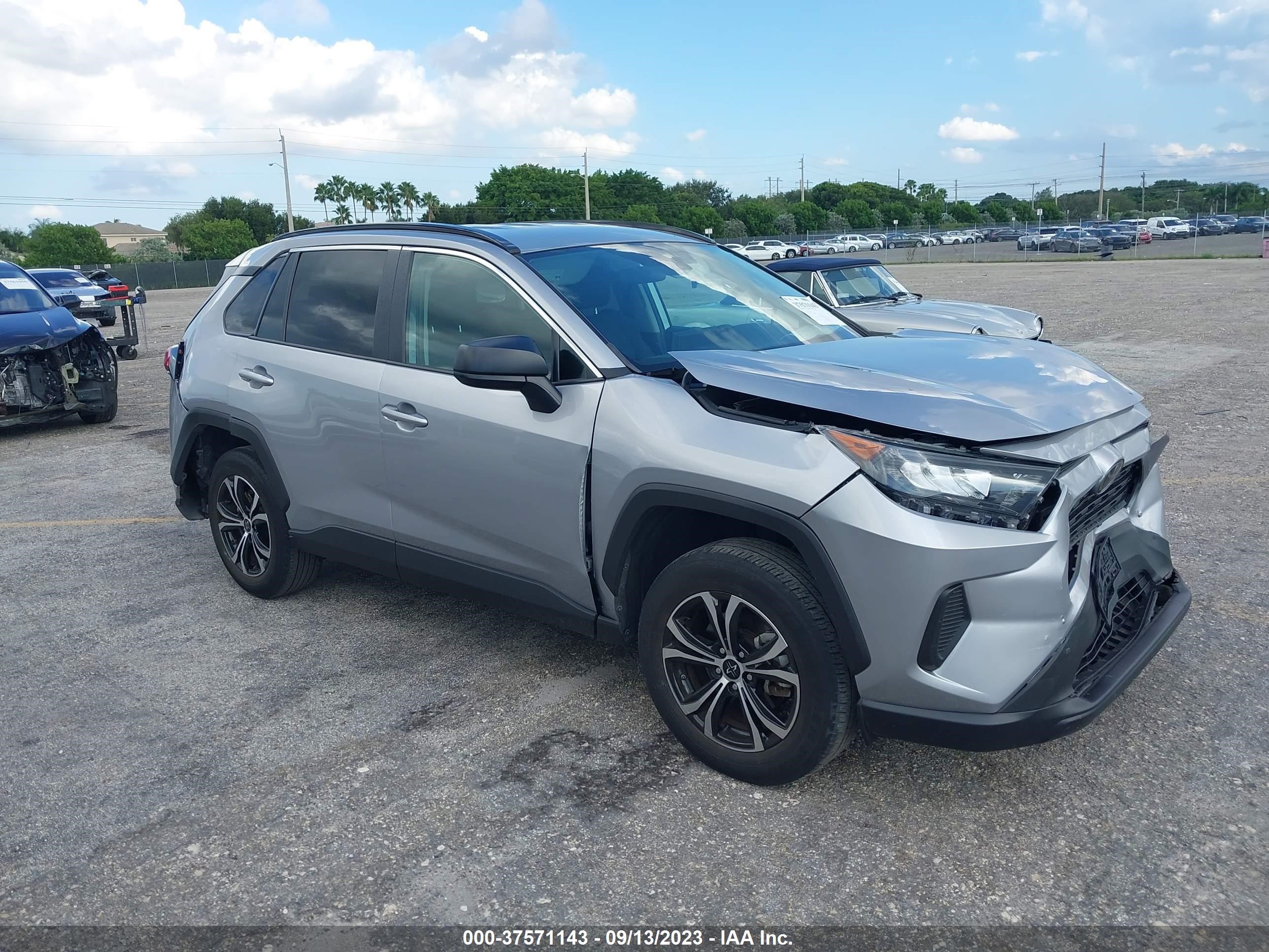 TOYOTA RAV 4 2021 2t3h1rfv1mc099261