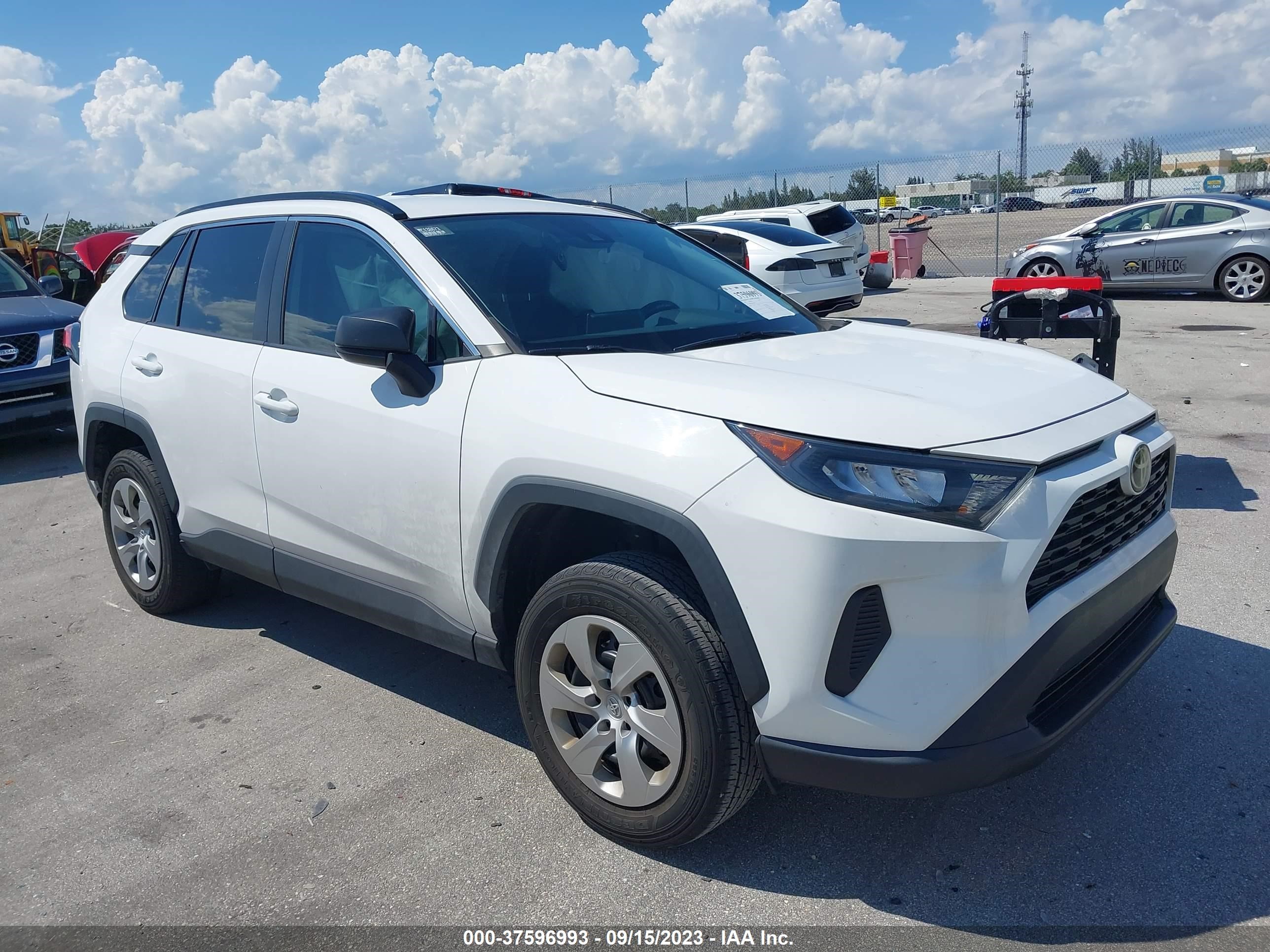 TOYOTA RAV 4 2021 2t3h1rfv1mc138673