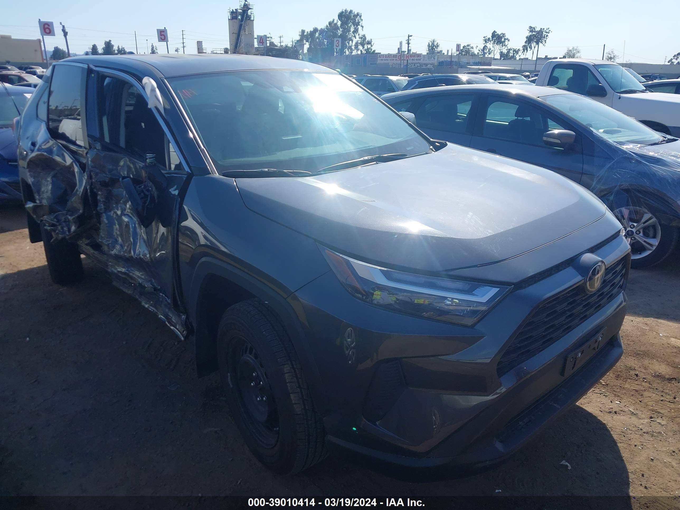 TOYOTA RAV 4 2023 2t3h1rfv7pw298687