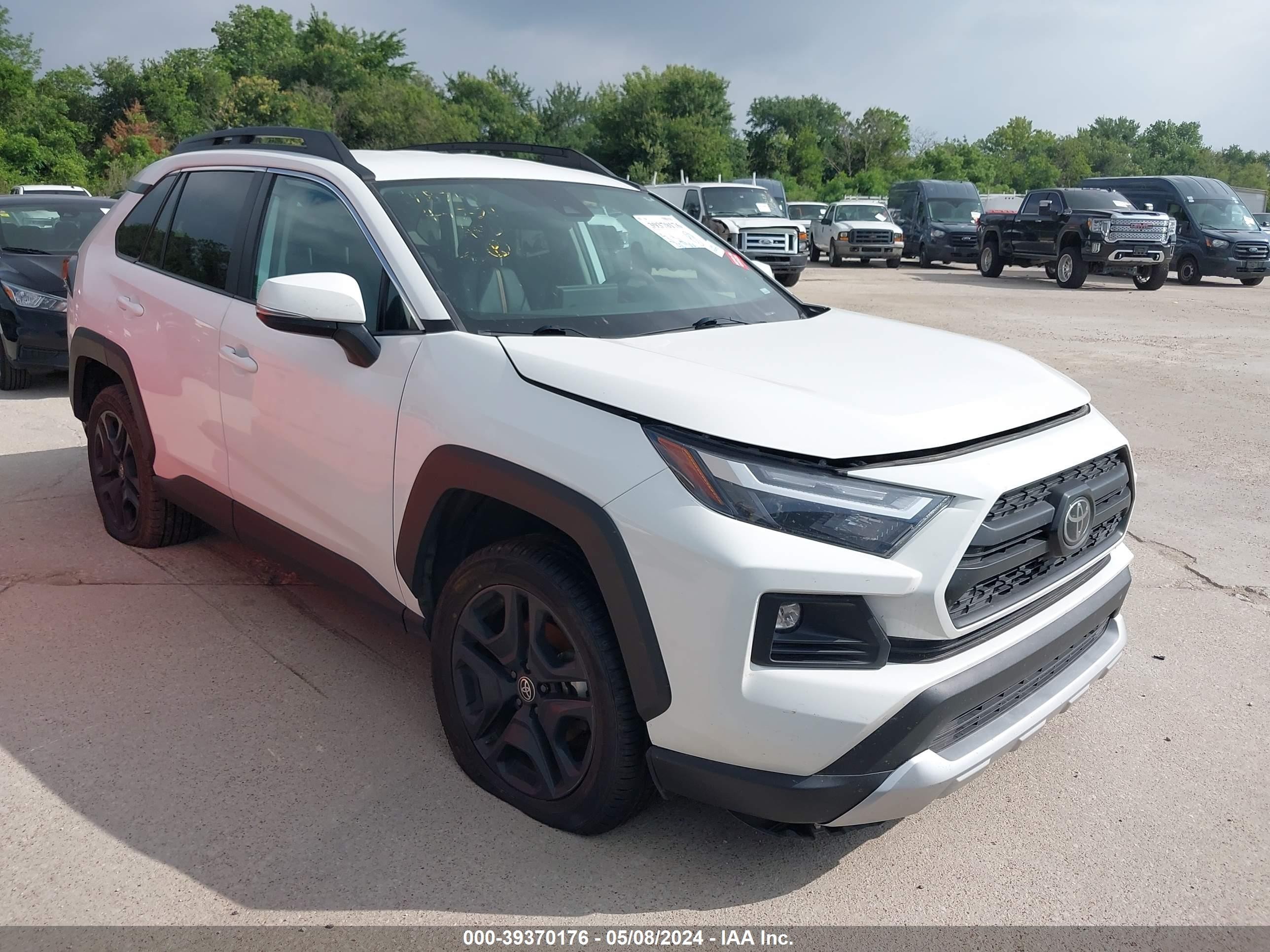 TOYOTA RAV 4 2022 2t3j1rfv0nw264380