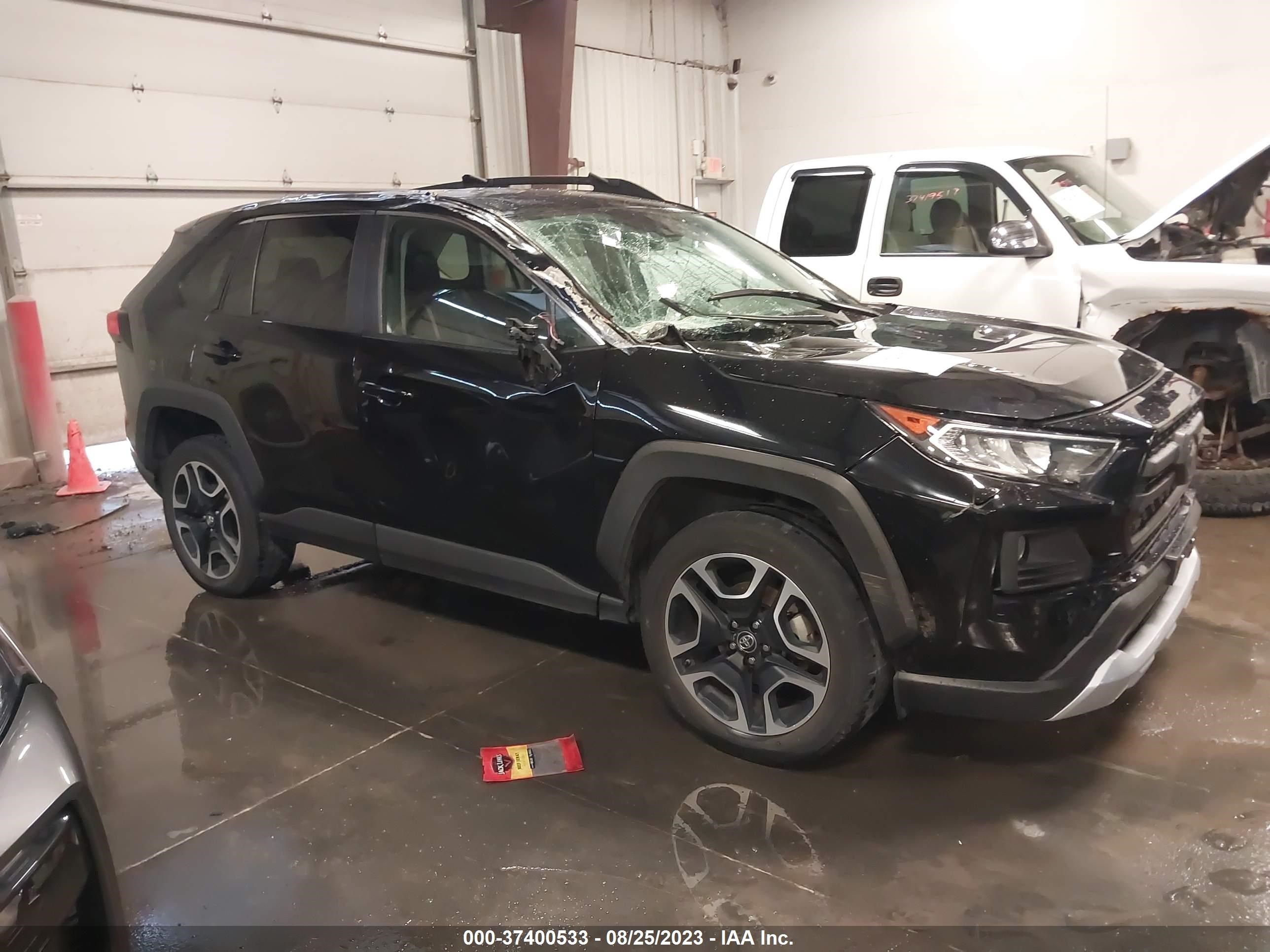 TOYOTA RAV 4 2019 2t3j1rfv1kc052892