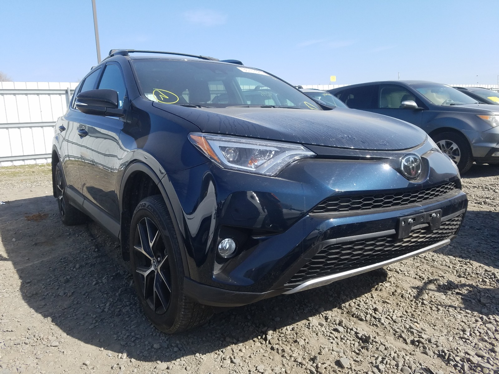 TOYOTA RAV4 SE 2017 2t3jfrev0hw670179