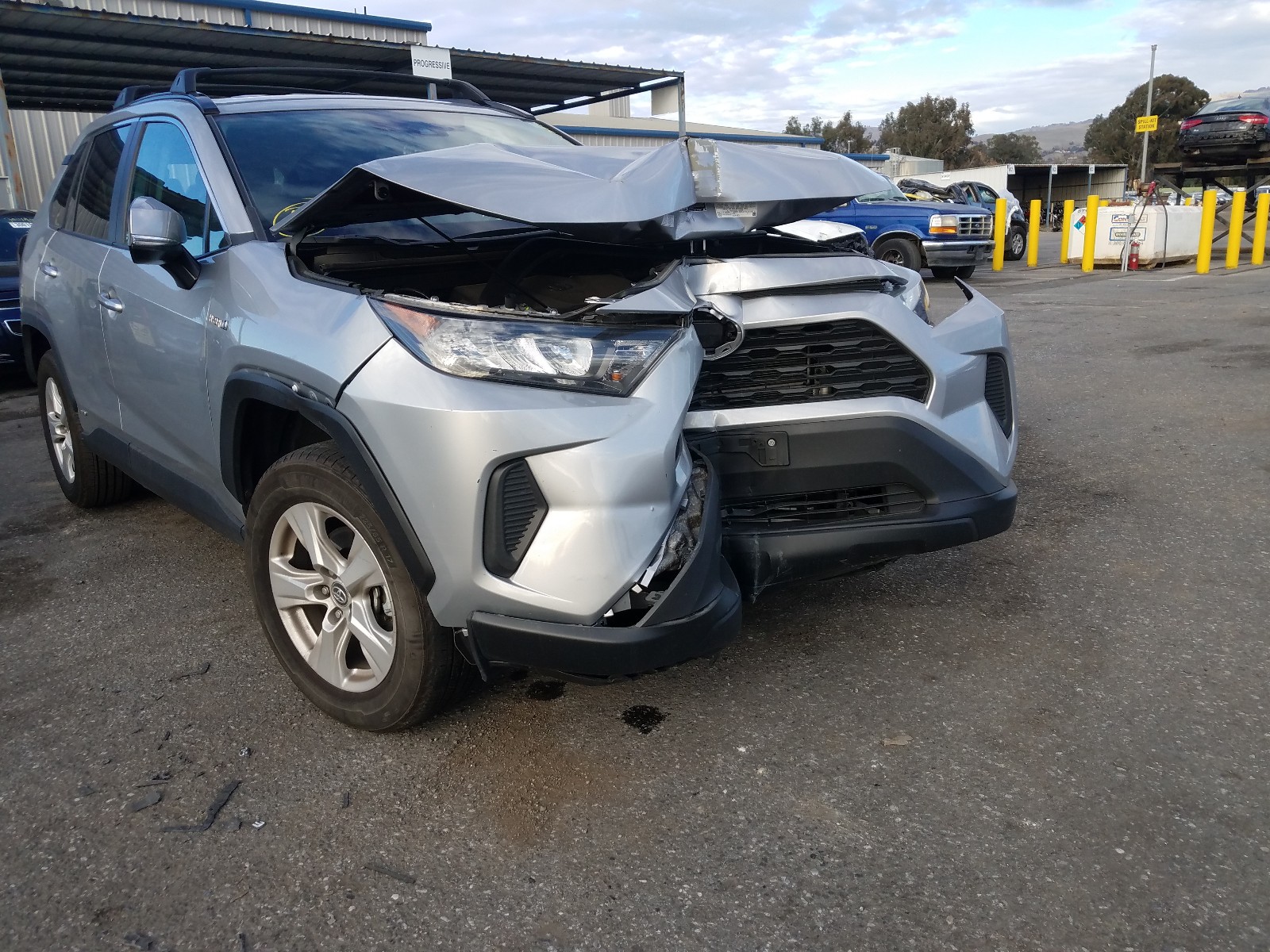 TOYOTA RAV4 LE 2020 2t3mwrfv2lw056951